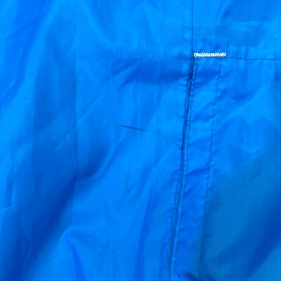 Quechua size 12 to 14 years blue windbreaker rain Jacket / Hood & Elastic Cuffs - Picture 7 of 14